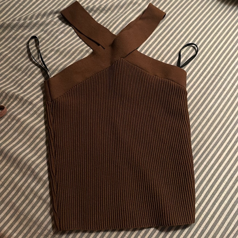 Aritzia babaton Sculpt Knit Criss Cross Cropped Tank S